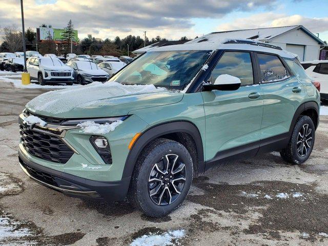 new 2025 Chevrolet TrailBlazer car, priced at $27,793