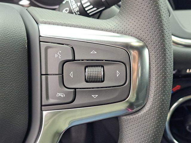 new 2025 Chevrolet Blazer car, priced at $35,072