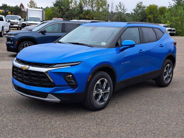 new 2025 Chevrolet Blazer car, priced at $35,072