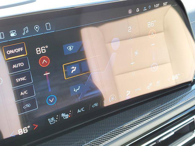 new 2026 Chevrolet Traverse car, priced at $55,118