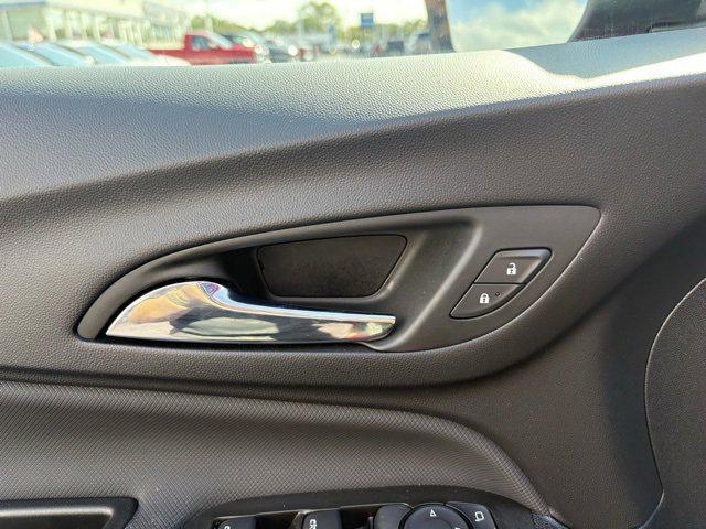 used 2023 Chevrolet Equinox car, priced at $25,980