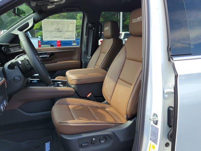 new 2025 Chevrolet Suburban car, priced at $80,285