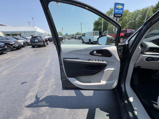 used 2020 Chrysler Pacifica car, priced at $25,980