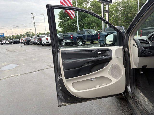 used 2016 Chrysler Town & Country car, priced at $11,980