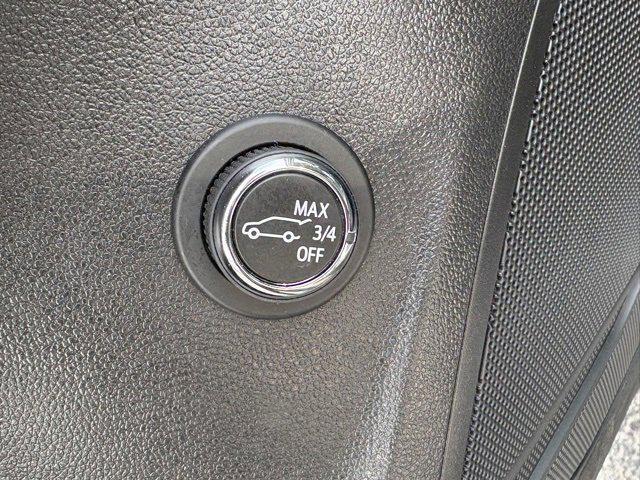 used 2022 Buick Envision car, priced at $27,983