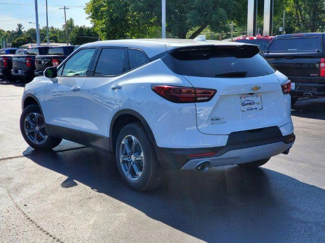 new 2025 Chevrolet Blazer car, priced at $35,614