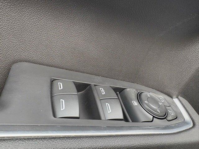used 2022 Chevrolet Silverado 1500 car, priced at $38,983