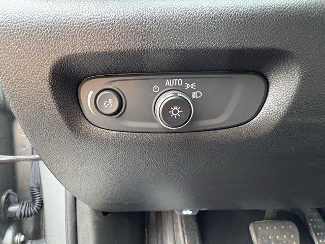 used 2023 Chevrolet Traverse car, priced at $34,983