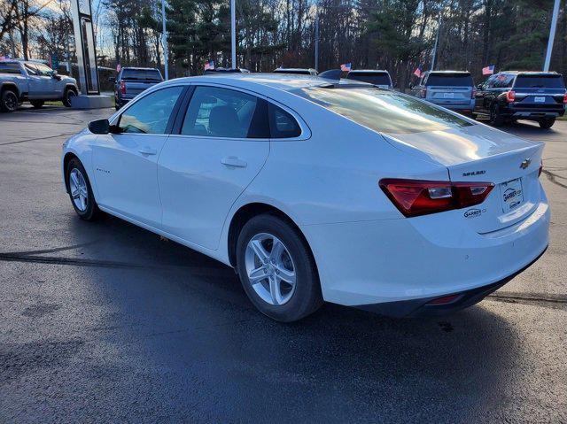 new 2025 Chevrolet Malibu car, priced at $25,874