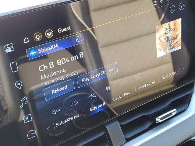 new 2026 Chevrolet Equinox car, priced at $32,526