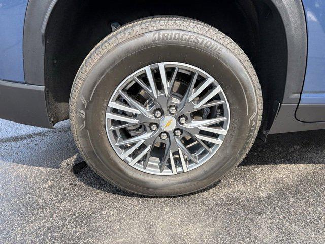 used 2024 Chevrolet Traverse car, priced at $38,983