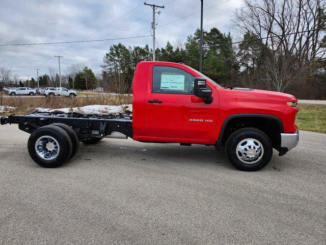 new 2025 Chevrolet Silverado 3500 car, priced at $52,878