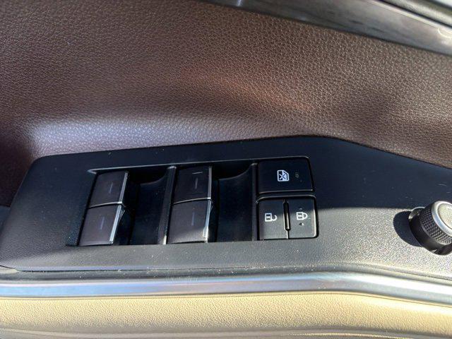 used 2022 Toyota Highlander car, priced at $44,983