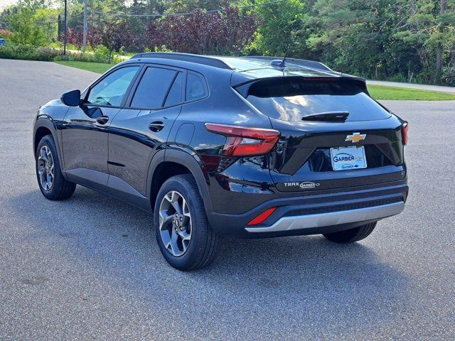new 2025 Chevrolet Trax car, priced at $24,148