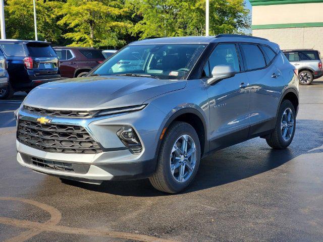 new 2025 Chevrolet Blazer car, priced at $38,589