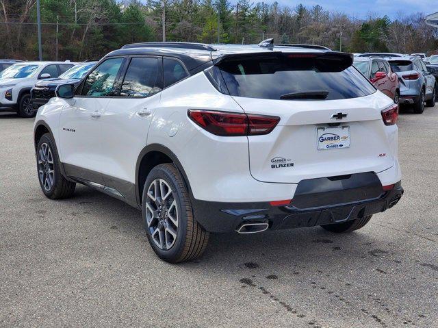 new 2025 Chevrolet Blazer car, priced at $45,169