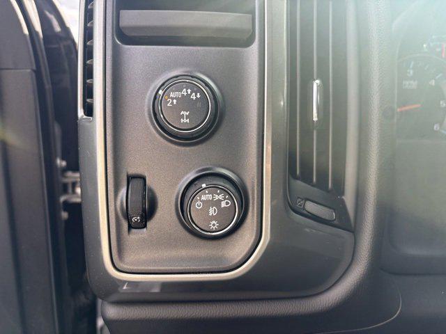 used 2018 Chevrolet Silverado 1500 car, priced at $24,483