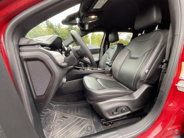 used 2024 Jeep Compass car