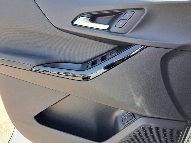 new 2026 Chevrolet Equinox car, priced at $32,286