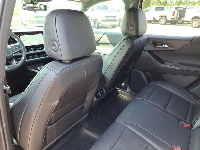 new 2026 Chevrolet Equinox car, priced at $32,286