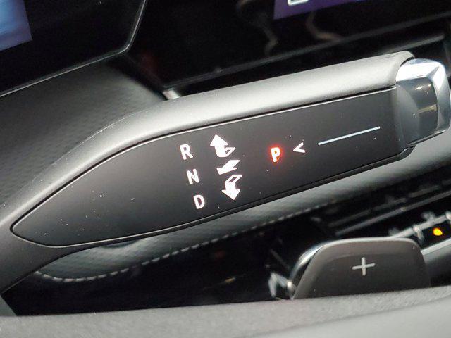 new 2026 Chevrolet Equinox car, priced at $32,286