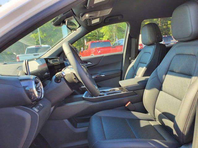 new 2026 Chevrolet Equinox car, priced at $29,910