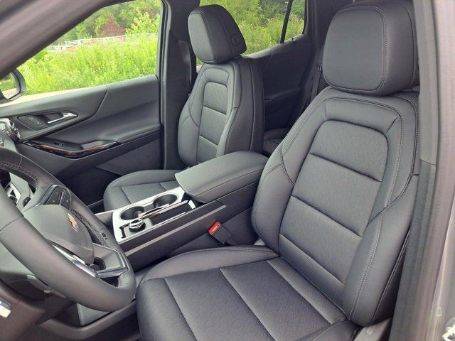 new 2026 Chevrolet Equinox car, priced at $32,594