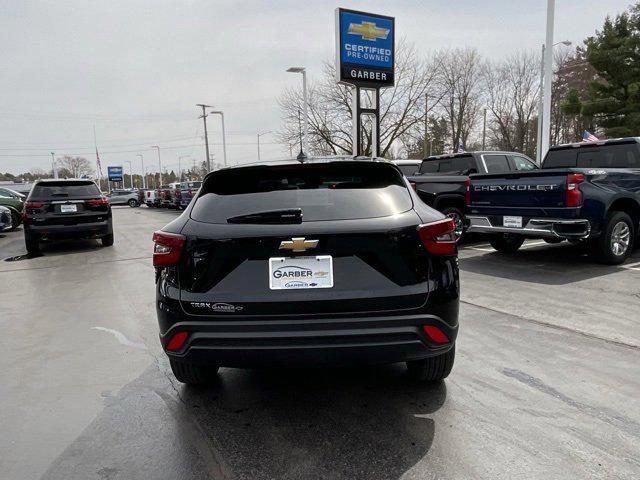 used 2024 Chevrolet Trax car, priced at $22,480
