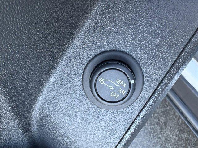 used 2022 Chevrolet Equinox car, priced at $24,983