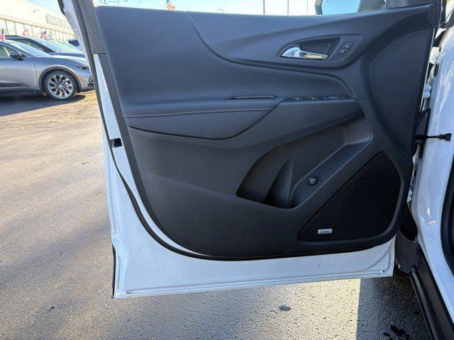 used 2022 Chevrolet Equinox car, priced at $24,983