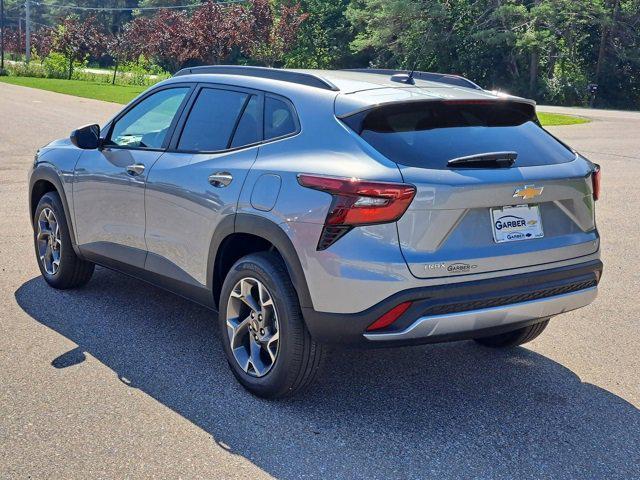 new 2025 Chevrolet Trax car, priced at $24,148