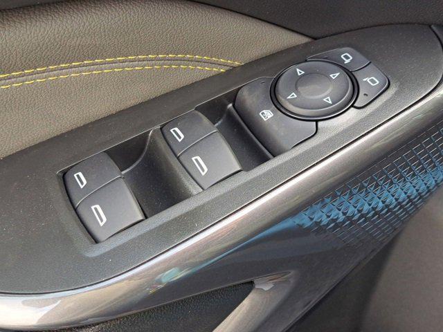 new 2025 Chevrolet Trax car, priced at $25,639