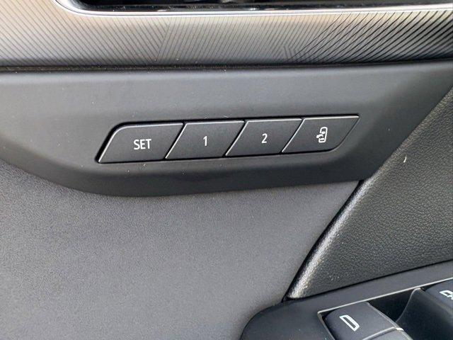 used 2025 Buick Envision car, priced at $34,980