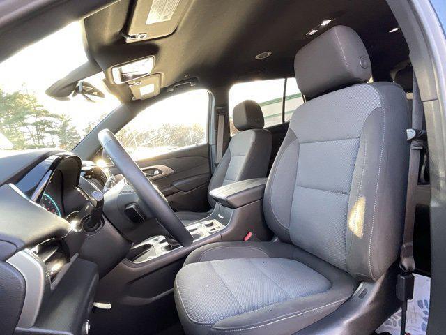 used 2023 Chevrolet Traverse car, priced at $36,500