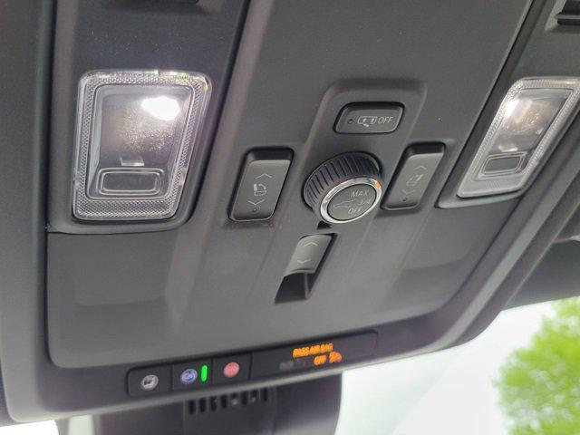 new 2025 Chevrolet Suburban car, priced at $79,649