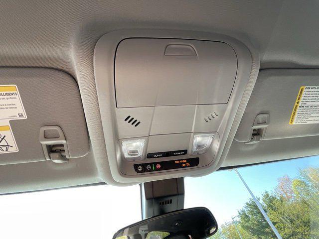 used 2022 Chevrolet Equinox car, priced at $22,980