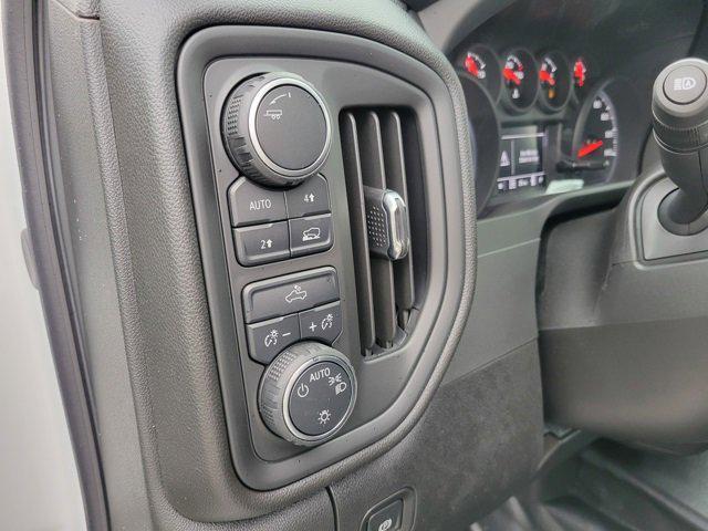 new 2025 Chevrolet Silverado 1500 car, priced at $40,039
