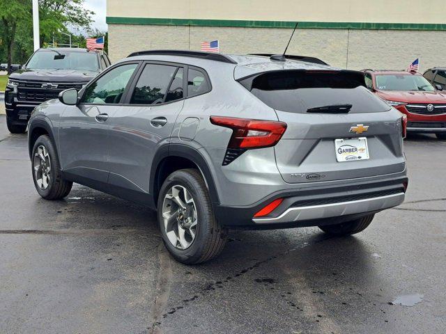 new 2025 Chevrolet Trax car, priced at $24,135