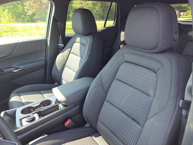 new 2026 Chevrolet Equinox car, priced at $28,146
