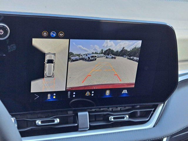 new 2026 Chevrolet Equinox car, priced at $33,052