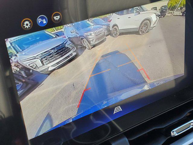 new 2026 Chevrolet Equinox car, priced at $33,308