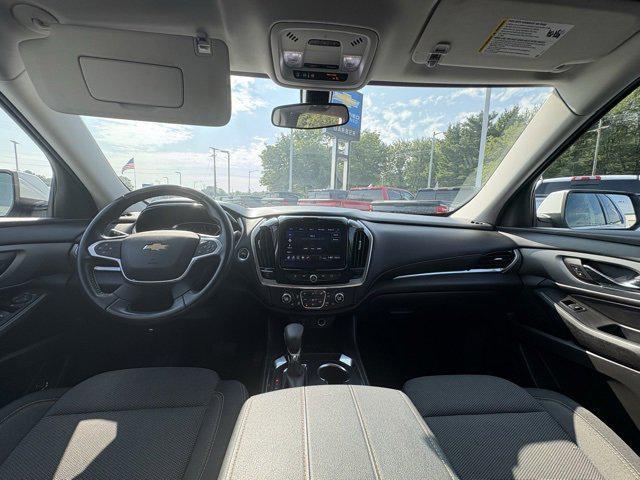 used 2021 Chevrolet Traverse car, priced at $27,980