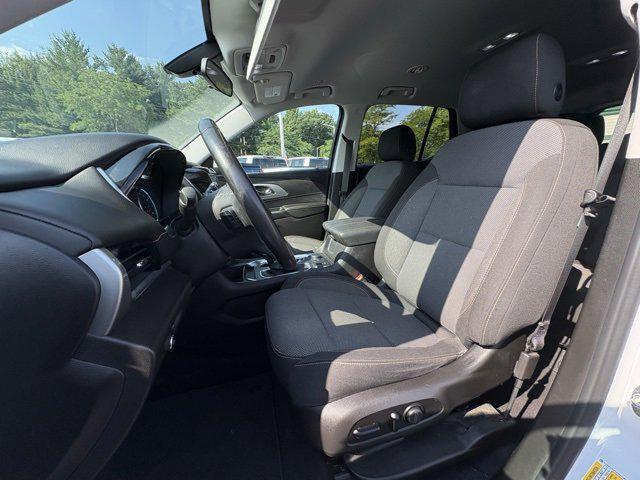 used 2021 Chevrolet Traverse car, priced at $27,980