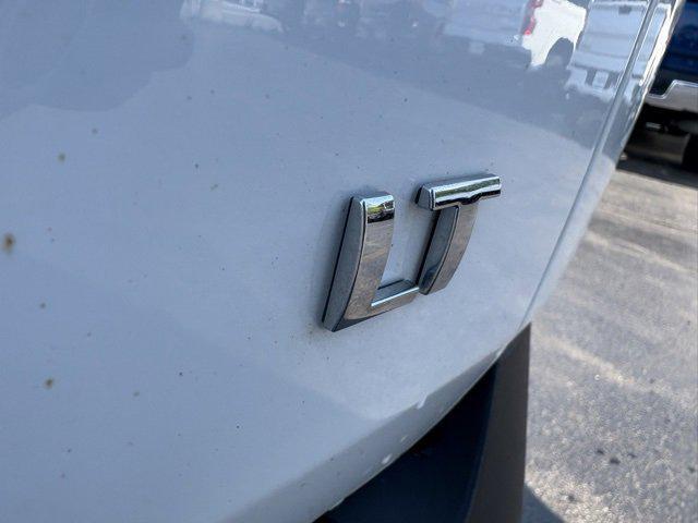 used 2021 Chevrolet Traverse car, priced at $27,980