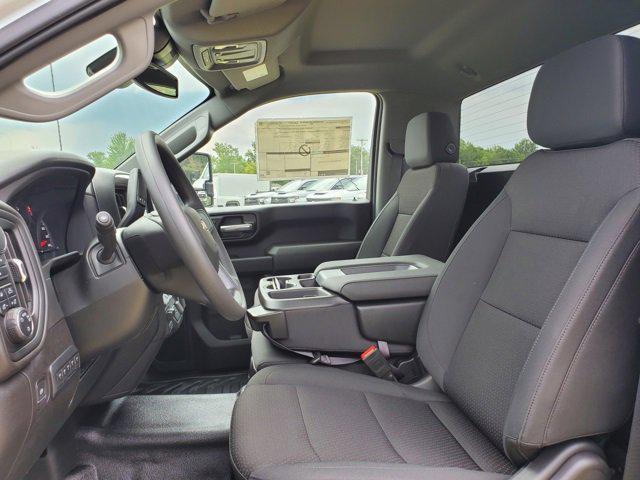 new 2025 Chevrolet Silverado 3500 car, priced at $51,228