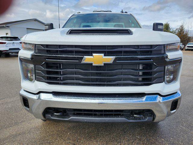 new 2025 Chevrolet Silverado 3500 car, priced at $46,664