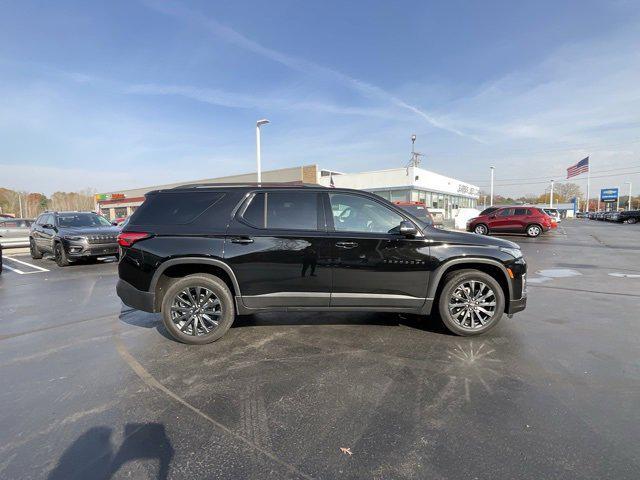 used 2023 Chevrolet Traverse car, priced at $42,983