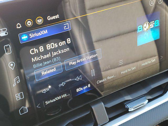 new 2026 Chevrolet Equinox car, priced at $33,112