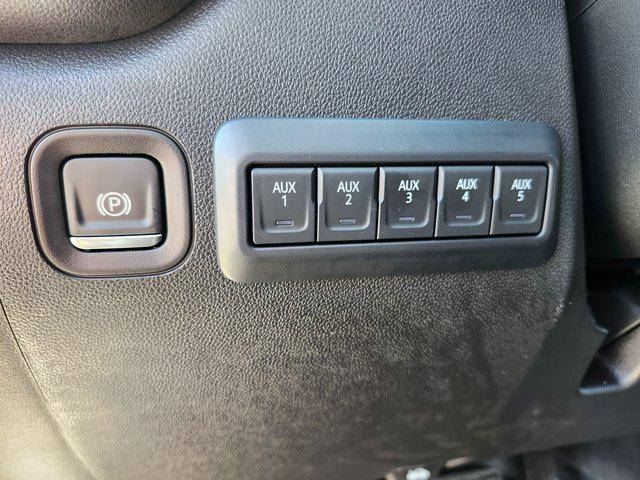 new 2025 Chevrolet Silverado 2500 car, priced at $49,247