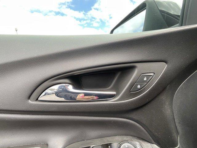 used 2022 Chevrolet Equinox car, priced at $23,980